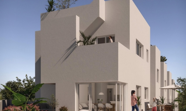 Nueva propiedad en venta - Townhouse for sale - Montfort Del Cid - Alenda Golf