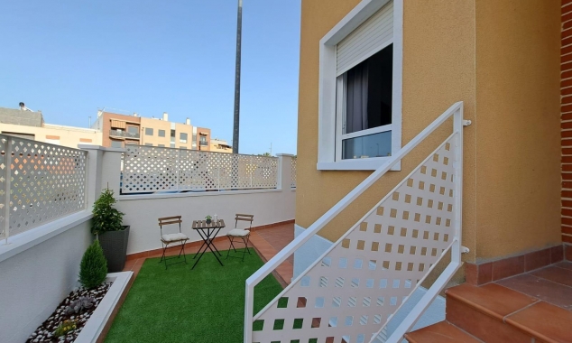 Nueva propiedad en venta - Townhouse for sale - Bigastro - Bigastro Town