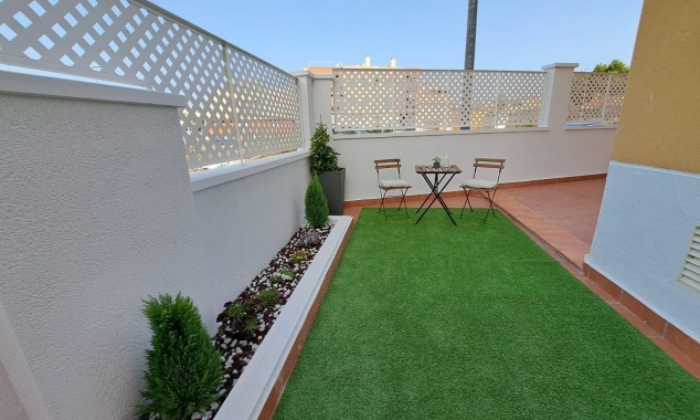 Nueva propiedad en venta - Townhouse for sale - Bigastro - Bigastro Town