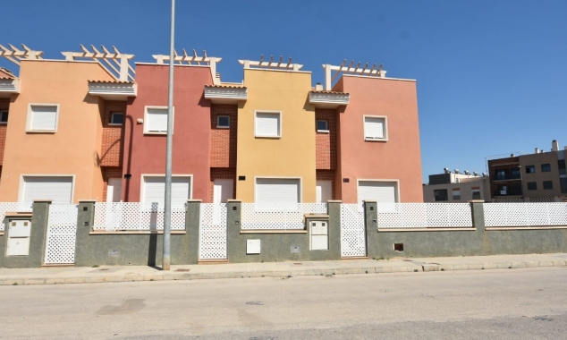 Nueva propiedad en venta - Townhouse for sale - Bigastro - Bigastro Town