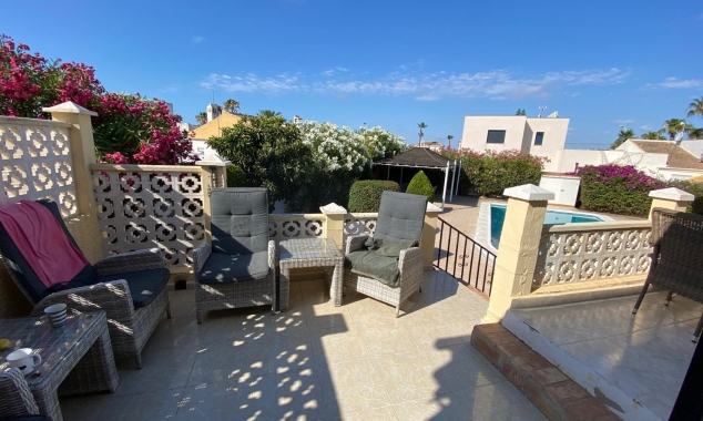 Property for sale - Villa for sale - Torrevieja - El Chaparral