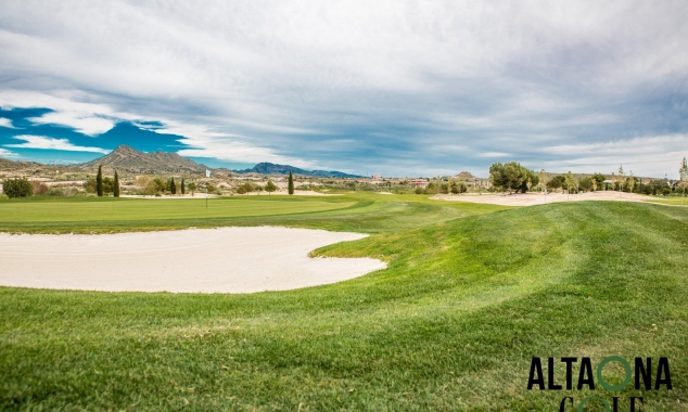 Propriété neuve à vendre - Townhouse for sale - BAOS Y MENDIGO - Altaona Golf And Country Village