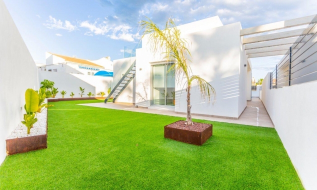 Nueva propiedad en venta - Villa for sale - Torrevieja - La Torreta Florida