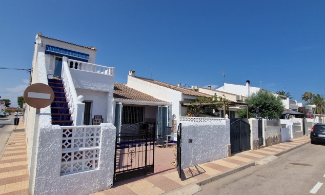 Propriété à vendre - Townhouse for sale - Torrevieja - El Limonar