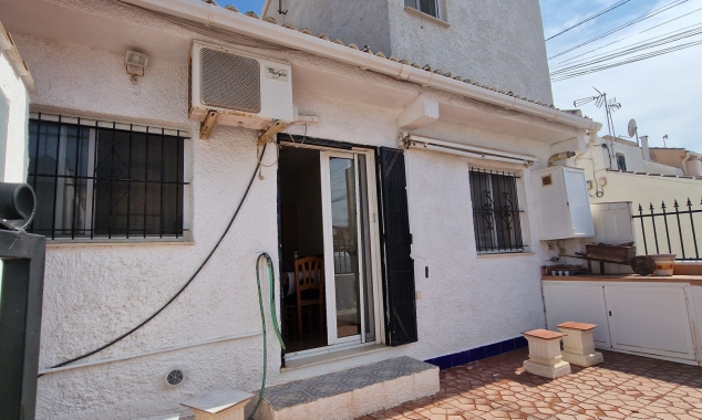 Property for sale - Townhouse for sale - Torrevieja - El Limonar