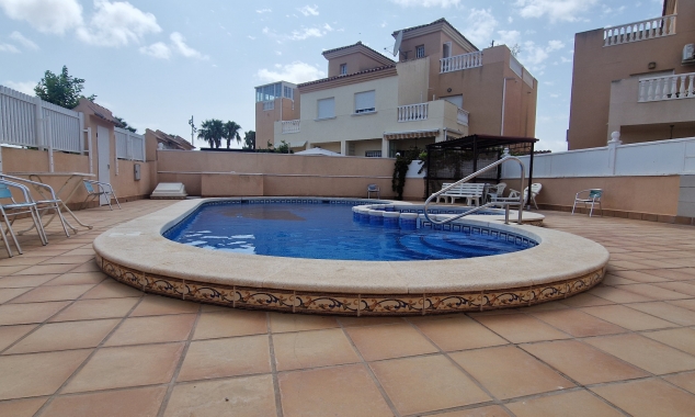 Property for sale - Villa for sale - Torrevieja - La Torreta