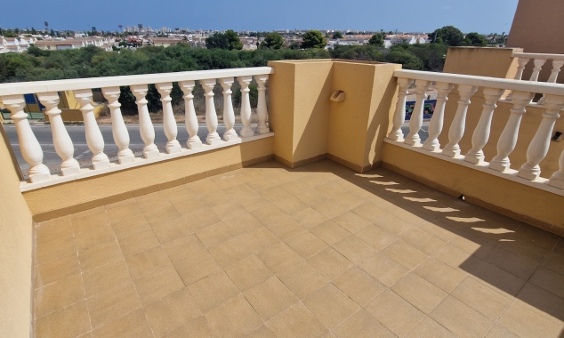 Property for sale - Villa for sale - Torrevieja - La Torreta