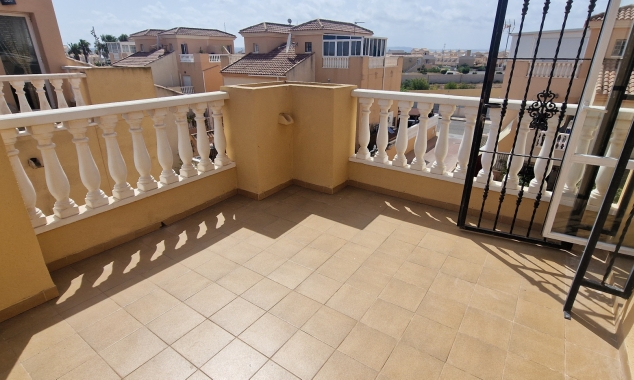 Property for sale - Villa for sale - Torrevieja - La Torreta