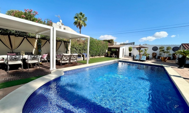 Propriété à vendre - Villa for sale - Torrevieja - San Luis