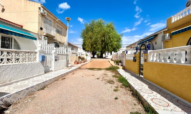 Propiedad en venta - Townhouse for sale - Torrevieja - La Siesta