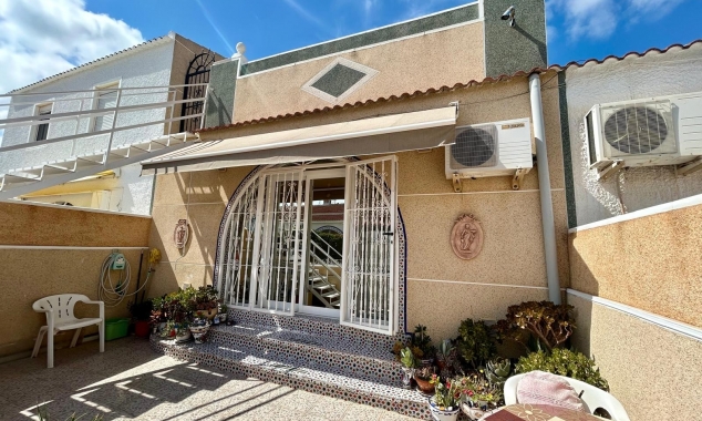 Property for sale - Townhouse for sale - Torrevieja - La Siesta