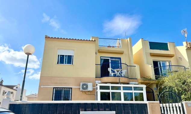 Propriété à vendre - Bungalow for sale - Torrevieja - El Chaparral