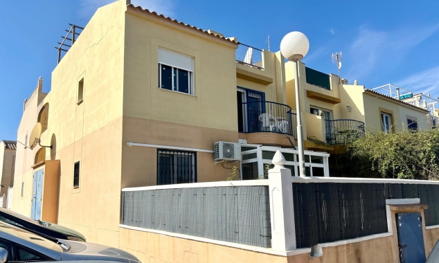 Property for sale - Bungalow for sale - Torrevieja - El Chaparral