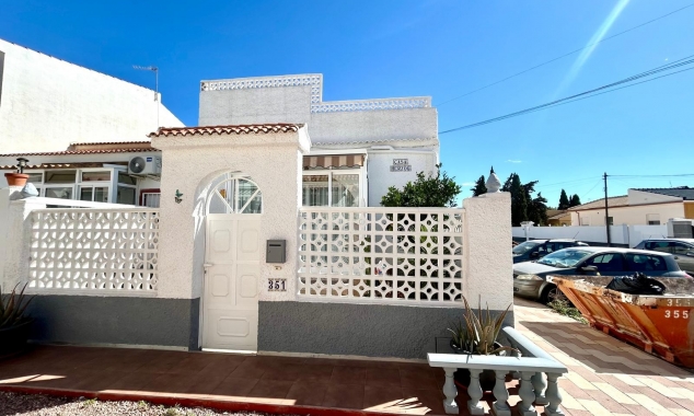 Propriété à vendre - Bungalow for sale - Torrevieja - La Siesta