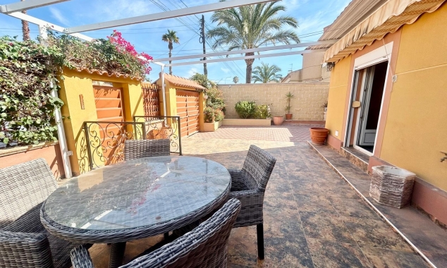 Property for sale - Villa for sale - Torrevieja - El Chaparral