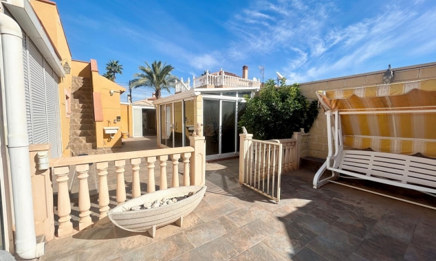 Propriété à vendre - Villa for sale - Torrevieja - El Chaparral