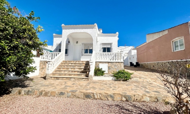 Propiedad en venta - Villa for sale - Torrevieja - San Luis