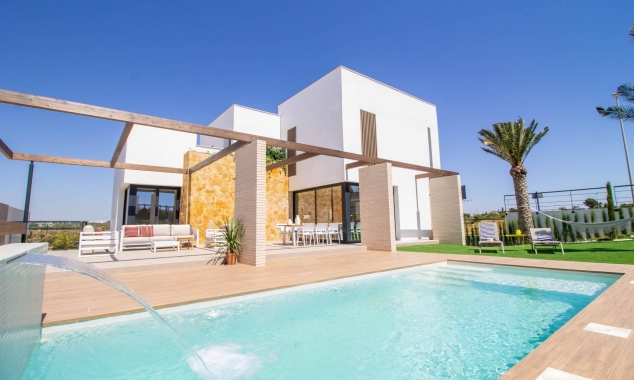 New Property for sale - Villa for sale - Orihuela Costa - Campoamor