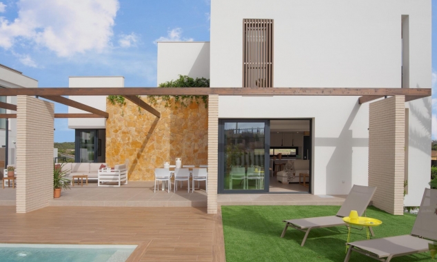 New Property for sale - Villa for sale - Orihuela Costa - Campoamor