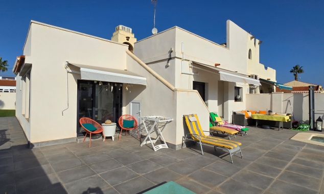 Property for sale - Villa for sale - Torrevieja - La Torreta Florida