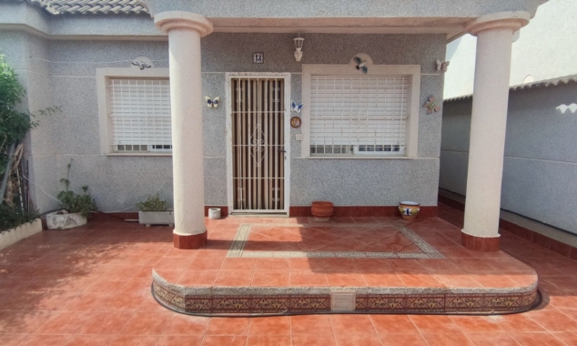 Property for sale - Bungalow for sale - Torrevieja - La Siesta