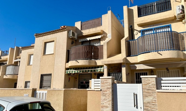 Propiedad en venta - Bungalow for sale - Torrevieja - Paraje Natural