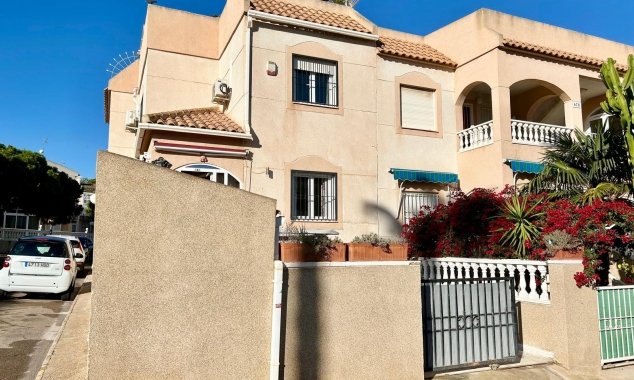 Propiedad en venta - Townhouse for sale - Torrevieja - Los Balcones