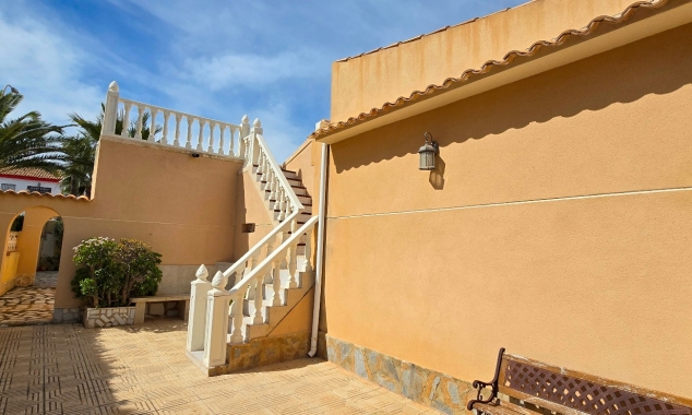Propriété à vendre - Villa à vendre - Torrevieja - El Chaparral
