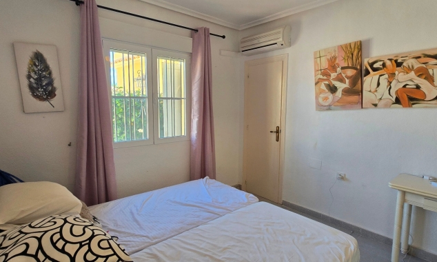 Propriété à vendre - Villa à vendre - Torrevieja - El Chaparral