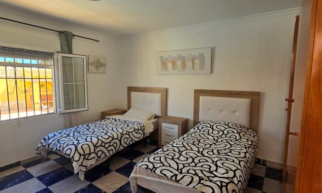 Propriété à vendre - Villa à vendre - Torrevieja - El Chaparral