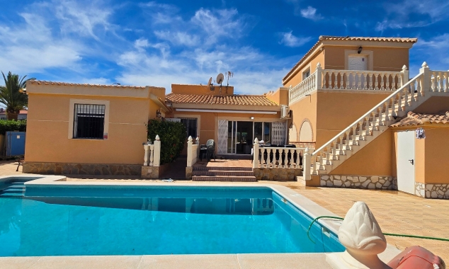 Propriété à vendre - Villa à vendre - Torrevieja - El Chaparral