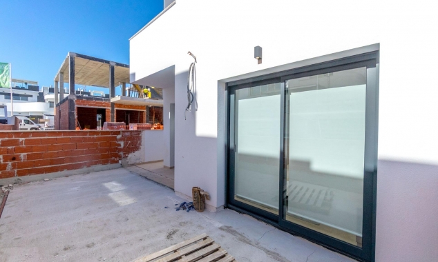 New Property for sale - Bungalow for sale - Torrevieja - Los Balcones