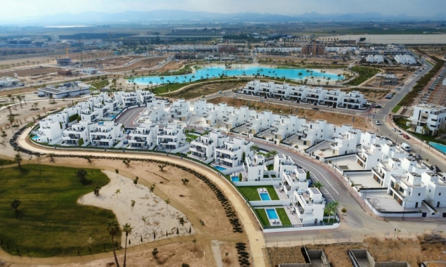 New Property for sale - Villa for sale - Torre Pacheco - Santa Rosalia Lake and Life Resort