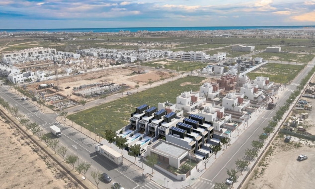 Nueva propiedad en venta - Casa adosada en venta - Pilar de la Horadada - Lo Monte