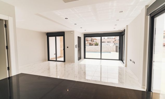 Nueva propiedad en venta - Villa en venta - Orihuela Costa - Punta Prima