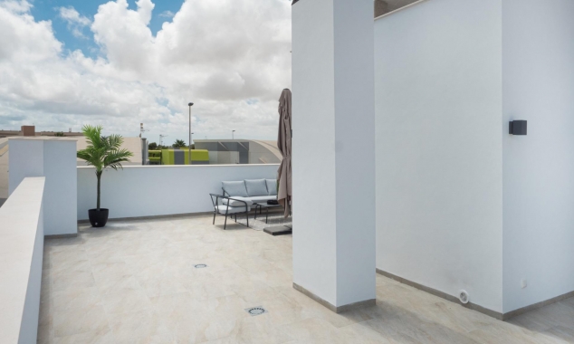Nueva propiedad en venta - Villa en venta - San Pedro del Pinatar