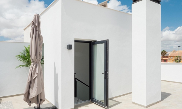 Nueva propiedad en venta - Villa en venta - San Pedro del Pinatar
