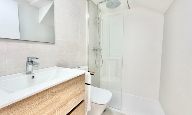 New Property for sale - Townhouse for sale - Cox - Sin Zona