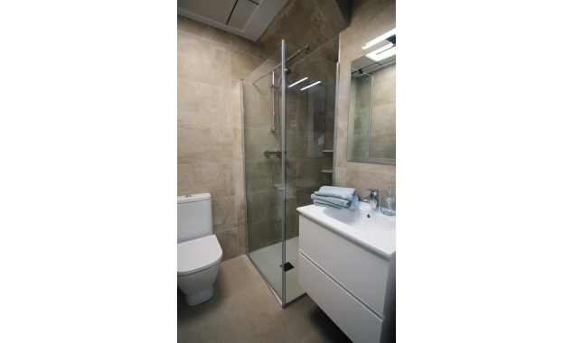 New Property for sale - Townhouse for sale - Pilar de la Horadada - parque Andromeda