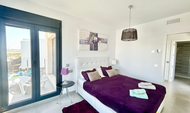 Property for sale - Villa for sale - Orihuela - Vistabella Golf