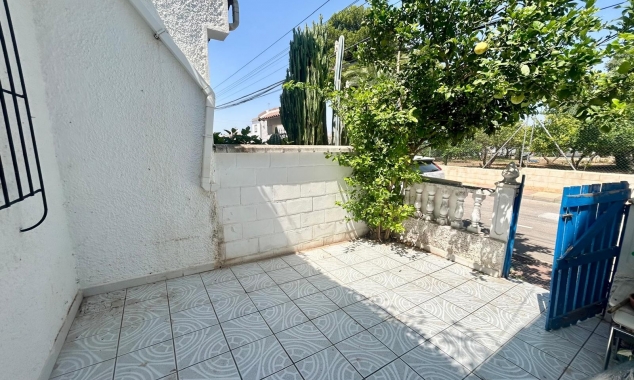 Property for sale - Bungalow for sale - Torrevieja - El Limonar