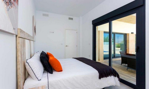 Nueva propiedad en venta - Villa en venta - Daya Nueva