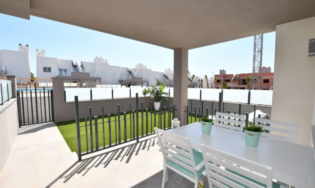 New Property for sale - Bungalow for sale - San Miguel de Salinas - La Cañada