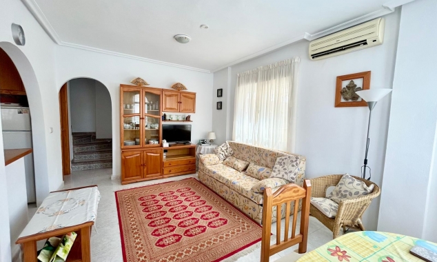 Eigendom verkocht - Rijtjeshuis te koop - Torrevieja - Aguas Nuevas