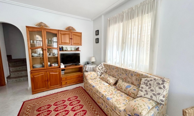 Eigendom verkocht - Rijtjeshuis te koop - Torrevieja - Aguas Nuevas