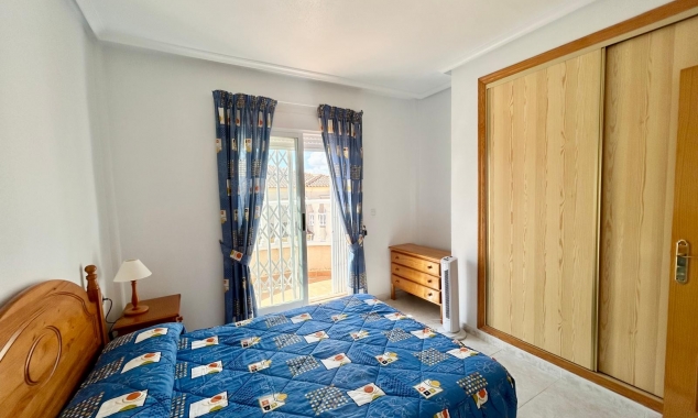 Eigendom verkocht - Rijtjeshuis te koop - Torrevieja - Aguas Nuevas