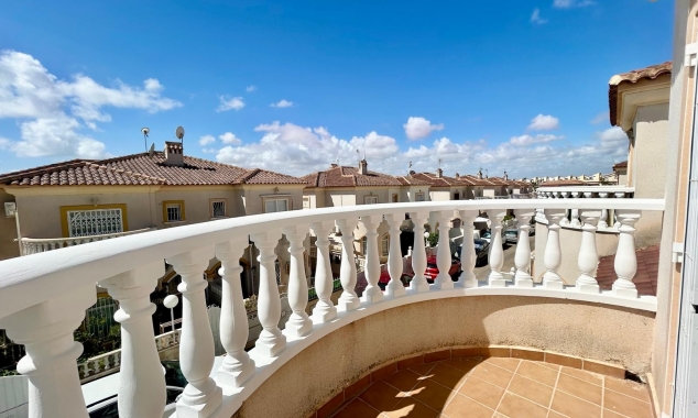 Eigendom verkocht - Rijtjeshuis te koop - Torrevieja - Aguas Nuevas