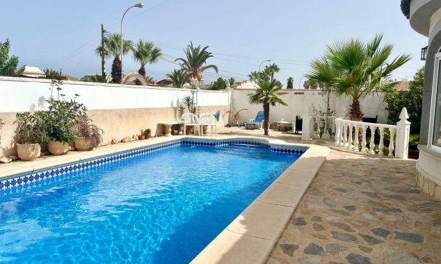 Property Sold - Villa for sale - Torrevieja - San Luis
