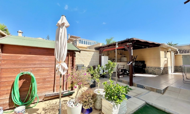 Propriété à vendre - Villa à vendre - Torrevieja - La Siesta