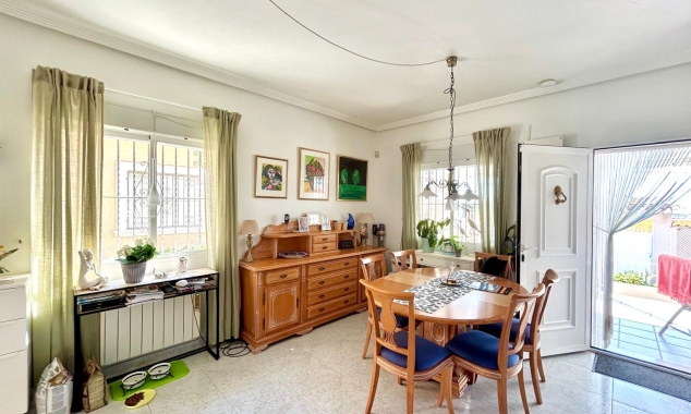 Propriété à vendre - Villa à vendre - Torrevieja - La Siesta